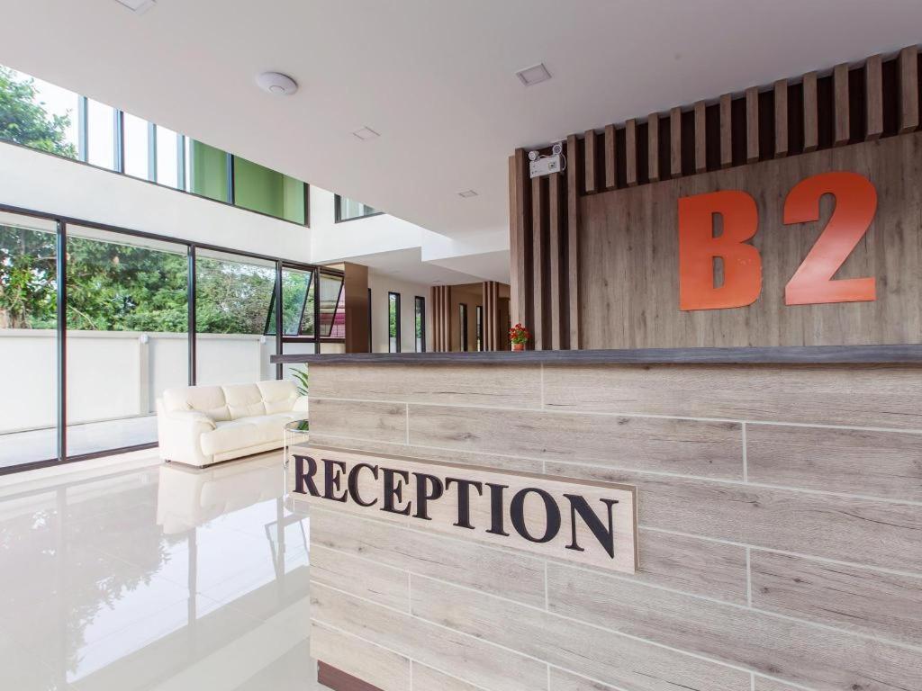 B2 Ubon Premier Hotel Ubon Ratchathani Exterior photo